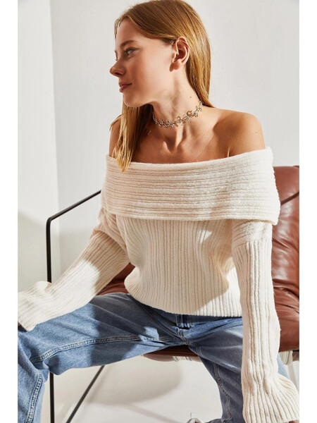 Women's Cowl Neck Sweater-Ecru - 4