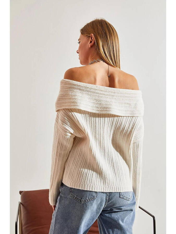 Women's Cowl Neck Sweater-Ecru - 5