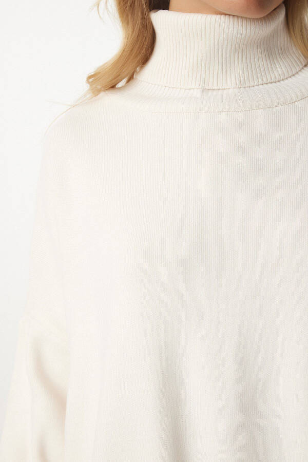Women's Cream Fisherman Neck Oversized Knit Sweater BV00084 - 5