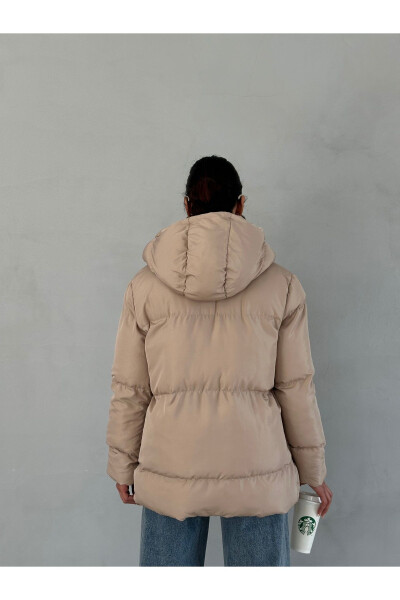 Women's Cream Hooded Puffer Jacket - 7