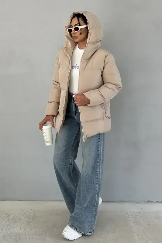 Women's Cream Hooded Puffer Jacket - 5