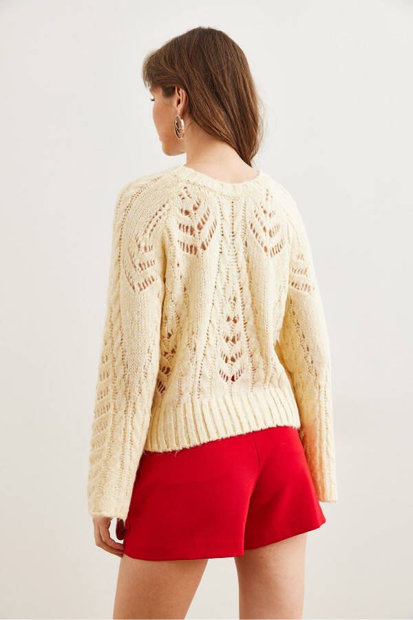 Women's Cream Openwork Soft Texture Spanish Sleeve Sweater KZK-19000938 - 6