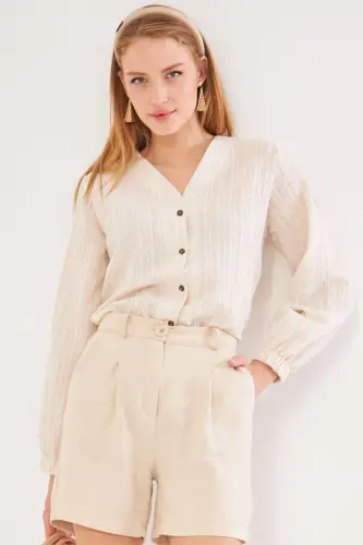 Women's Cream Sleeveless Rubberized Blouse ARM-24K00 - 4