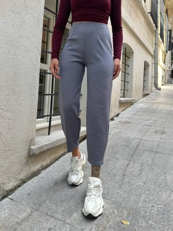 Women's Crepe Fabric Balloon Trousers - 2