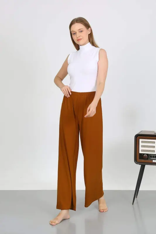 Women's Crepe Fabric Lightweight-Flexible Trousers 210074 Brown - 3