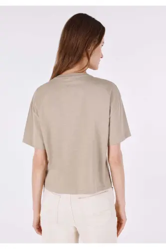 Women's crew neck, printed, short sleeve t-shirt. - 2