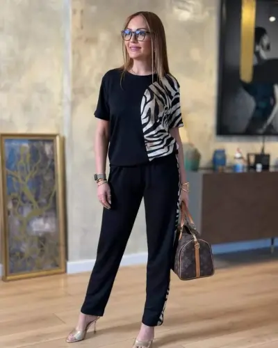 Women's Crew Neck Short Sleeve Leopard Print Blouse and Trousers Two-Piece Set - 1