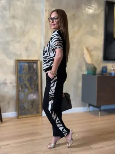 Women's Crew Neck Short Sleeve Leopard Print Blouse and Trousers Two-Piece Set - BÜYÜKBEDENIZ (1)