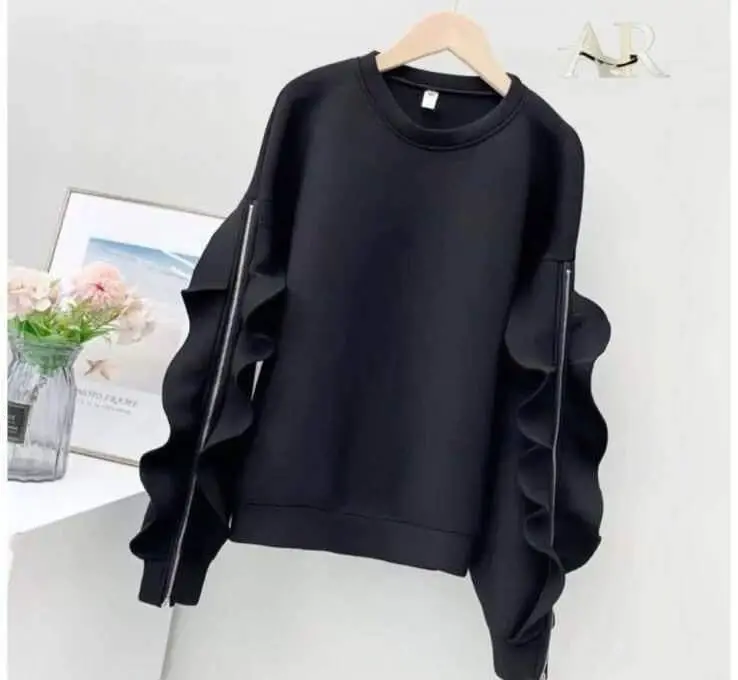 Women's Crew Neck Volant Sleeve Detailed Three Thread Fabric Sweatshirt - BÜYÜKBEDENIZ