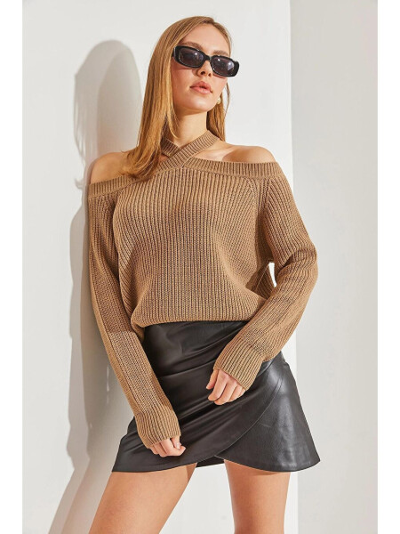 Women's Cross Strap Knit Sweater - 8