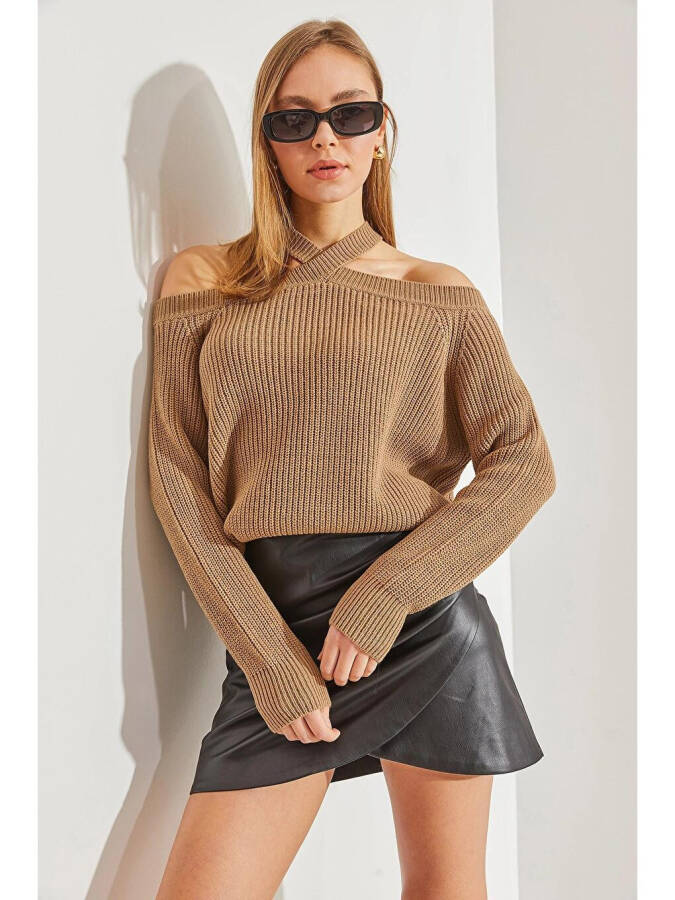 Women's Cross Strap Knit Sweater - 9