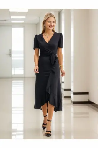 Women's Crossover Collar Midi Length Belted Crepe Dress 120 Cm - 1