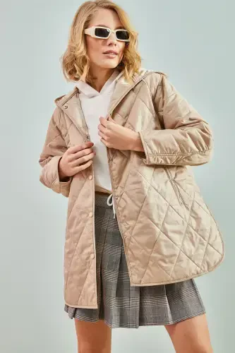 Women's Diamond Pattern Quilted Jacket-Beige - BIANCO LUCCI (1)