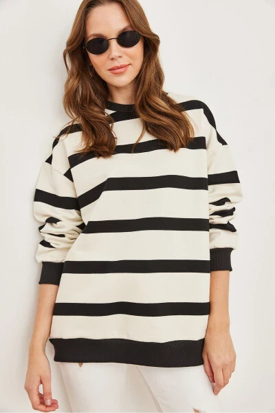 Women's Ecru Black Striped Oversized Teaseled Heavy Sweatshirt SWT-19000665 - OLALOOK (1)