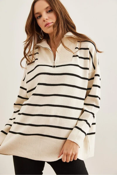 Women's Ecru Black Striped Oversized Turtleneck Zippered Knit Sweater KZK-19000847 - OLALOOK