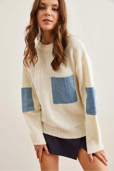 Women's Ecru Blue Denim Trim Pockets Loose Knitted Sweater KZK-19000837 - OLALOOK