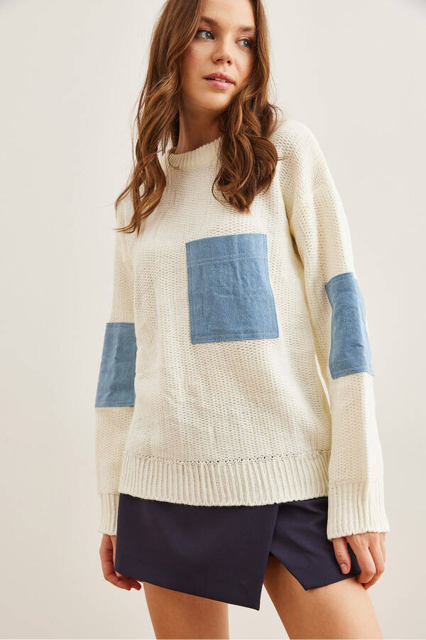 Women's Ecru Blue Denim Trim Pockets Loose Knitted Sweater KZK-19000837 - 4