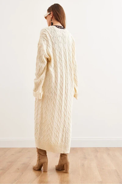 Women's Ecru Cable-Knit Cuff Foldover Maxi Cardigan SWTR-19000327 - 7