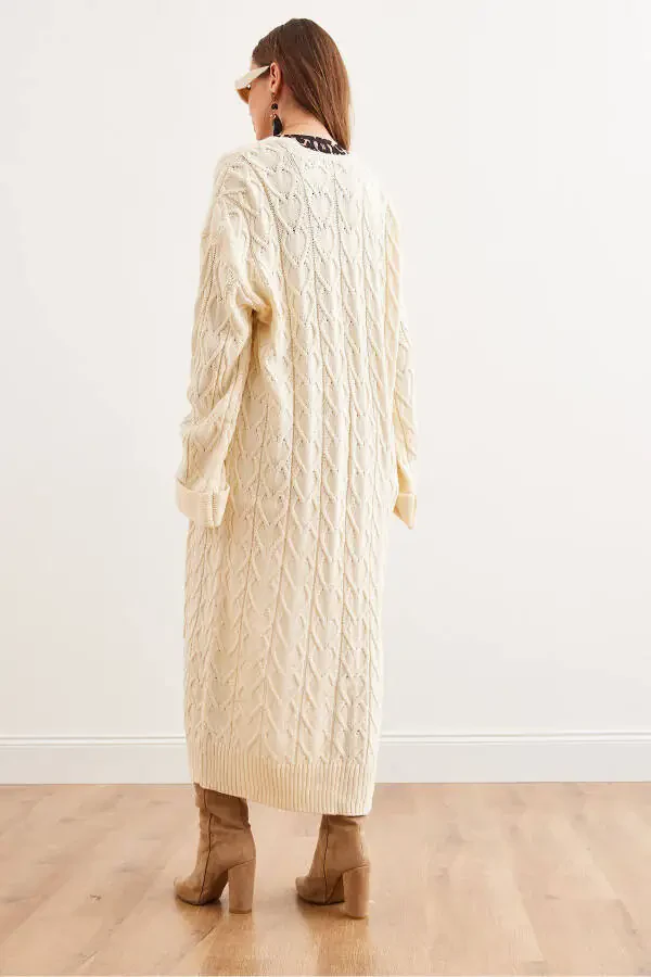 Women's Ecru Cable-Knit Cuff Foldover Maxi Cardigan SWTR-19000327 - 7