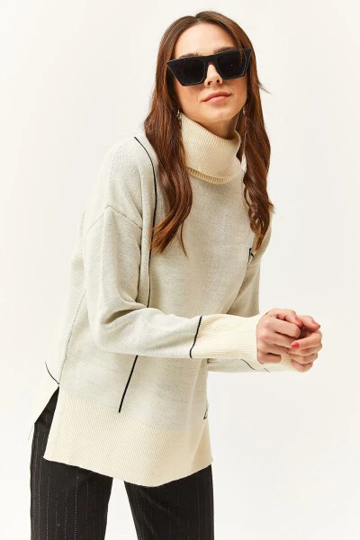 Women's Ecru Crew Neck Striped Detail Knitted Sweater KZK-19000791 - OLALOOK (1)