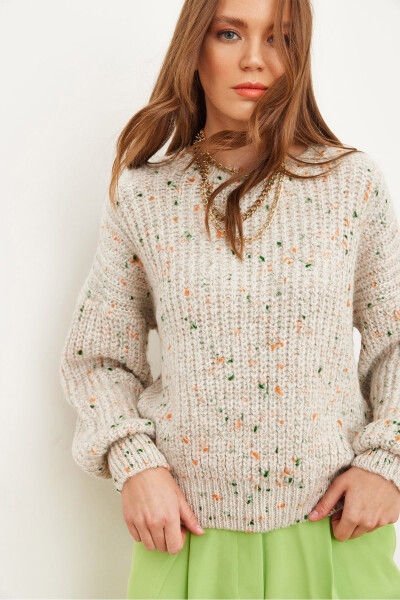 Women's Ecru Detailed Soft Detailed Oversized Knitted Sweater KZK-19000862 