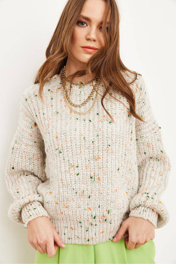 Women's Ecru Detailed Soft Detailed Oversized Knitted Sweater KZK-19000862 - 5