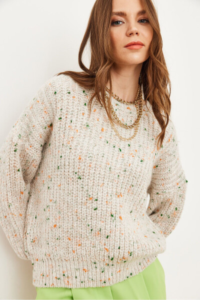 Women's Ecru Detailed Soft Detailed Oversized Knitted Sweater KZK-19000862 - 6