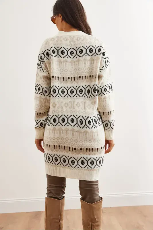 Women's Ecru Ethnic Patterned Oversize Knit Cardigan HRK-19000300-Ecru - 7