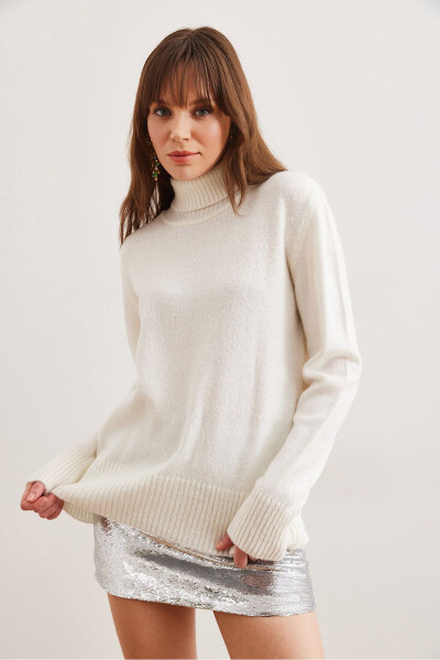 Women's Ecru Fisherman Neck Soft Textured Knit Sweater KZK-19000905 - OLALOOK (1)