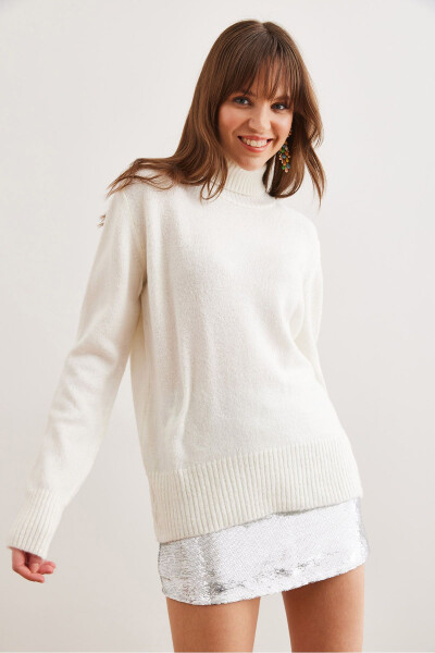 Women's Ecru Fisherman Neck Soft Textured Knit Sweater KZK-19000905 - 4