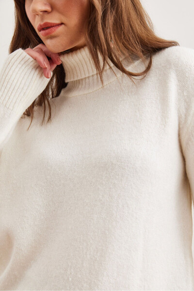 Women's Ecru Fisherman Neck Soft Textured Knit Sweater KZK-19000905 - 6