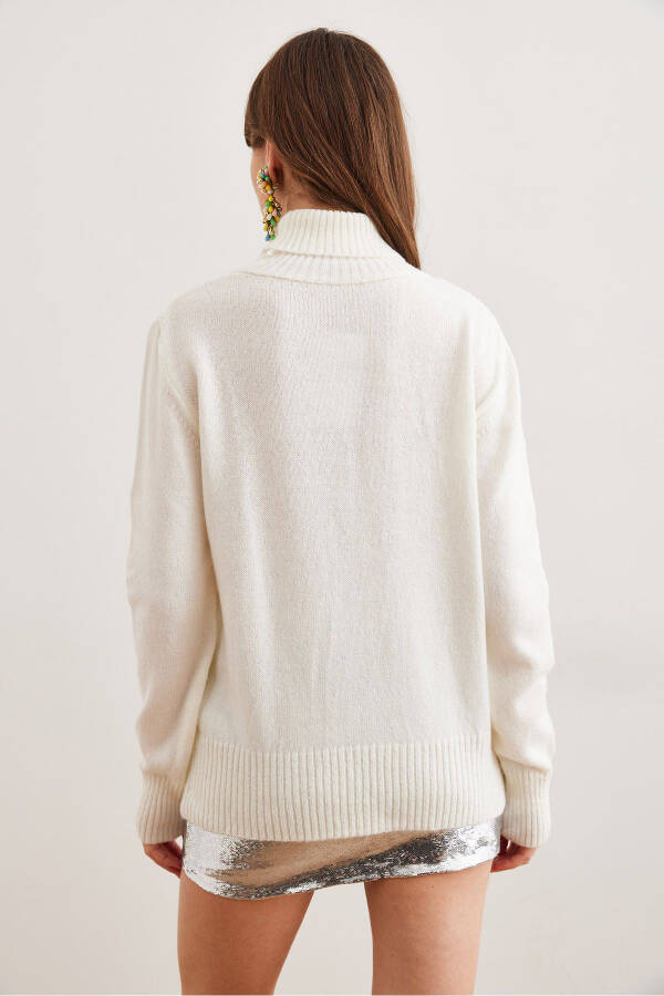 Women's Ecru Fisherman Neck Soft Textured Knit Sweater KZK-19000905 - 7