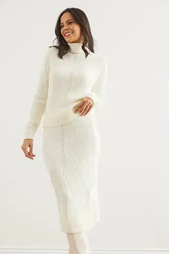 Women's Ecru Geometric Textured Skirted Knitted Suit TKM-19000325-Ecru - 4