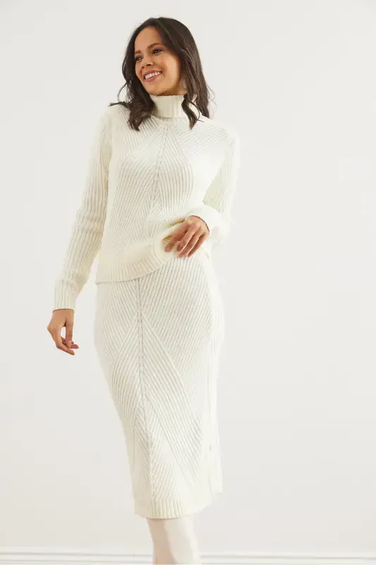 Women's Ecru Geometric Textured Skirted Knitted Suit TKM-19000325-Ecru - 4