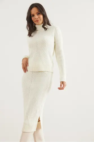 Women's Ecru Geometric Textured Skirted Knitted Suit TKM-19000325-Ecru - 5