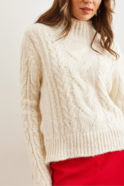 Women's Ecru High Neck Cable Knit Sweater KZK-19000934 - 12