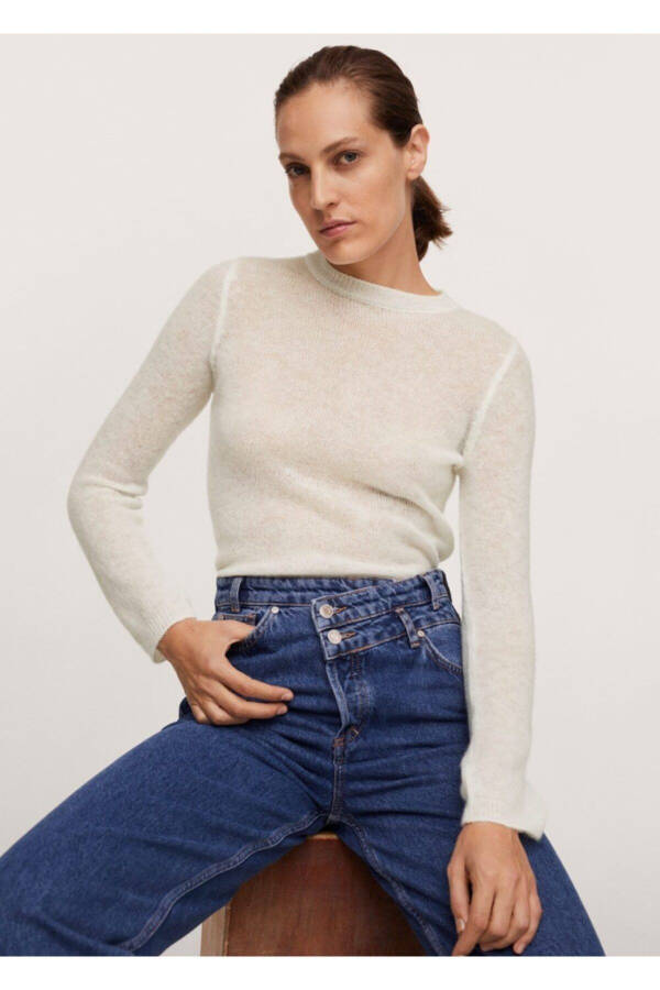 Women's Ecru Knit Sweater - 8