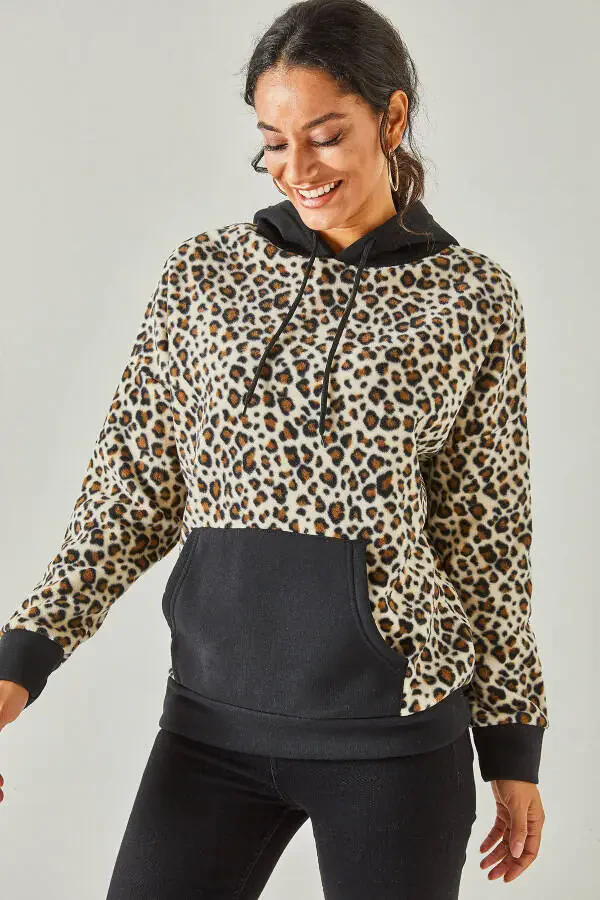 Women's Ecru Leopard Leopard Hooded Fleece Sweatshirt SWT-19000326 - 3