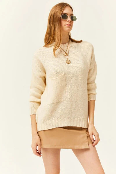 Women's Ecru Pocket Detailed Soft Textured Oversized Knit Sweater KZK-19000767 - 4
