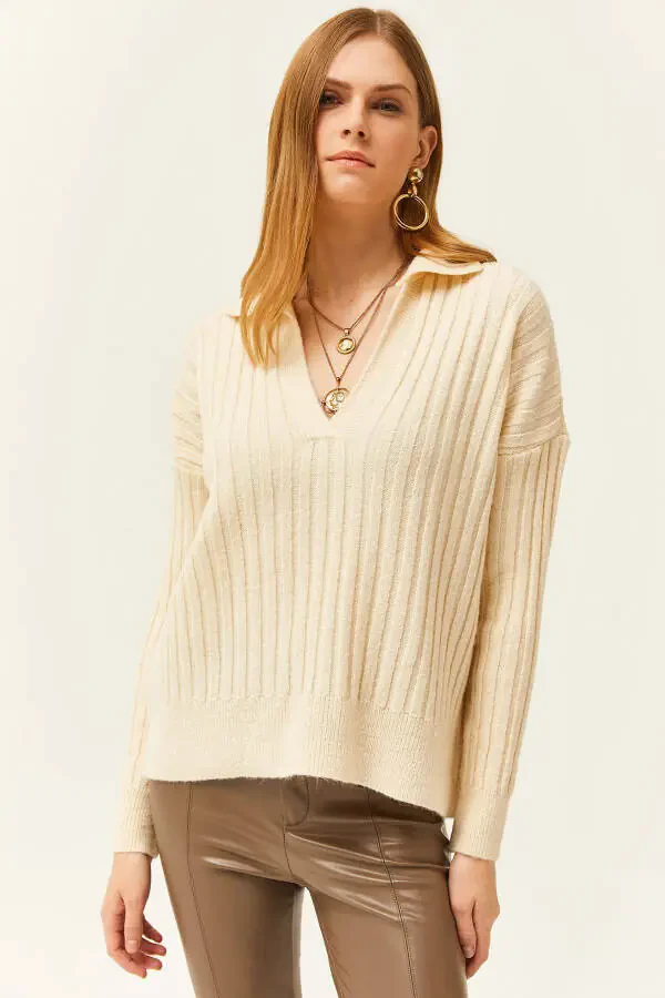Women's Ecru Polo Neck Thick Ribbed Soft Textured Sweater KZK-19000764 - 1