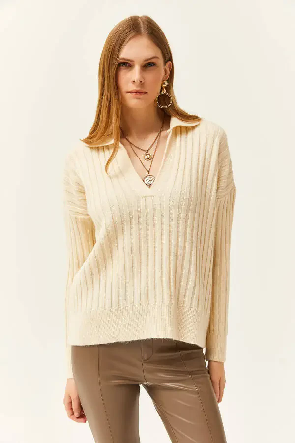 Women's Ecru Polo Neck Thick Ribbed Soft Textured Sweater KZK-19000764 - 5