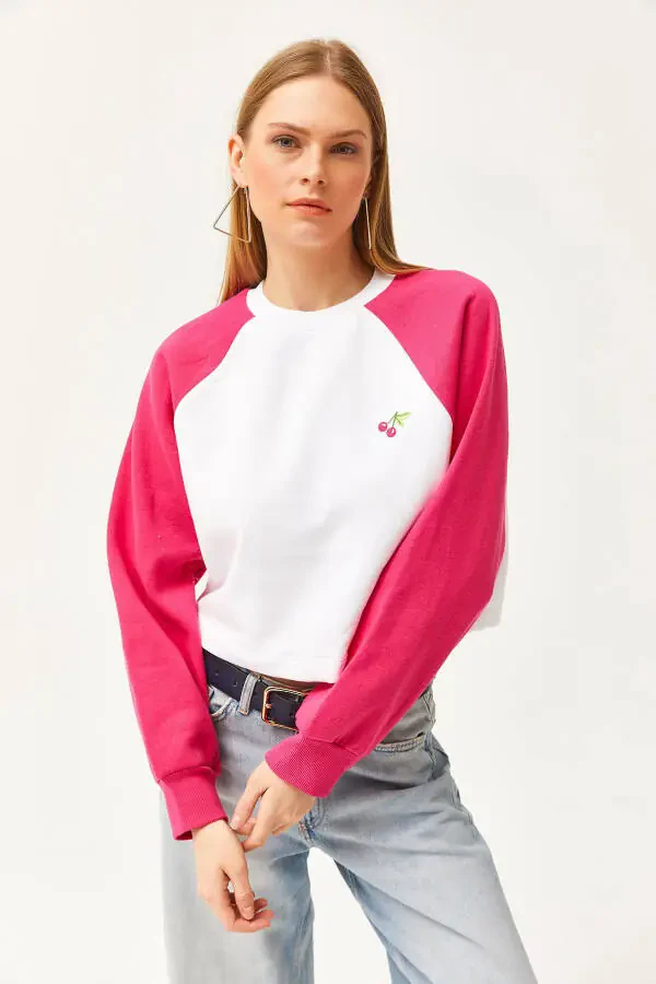 Women's Ecru Raglan Sleeve Cherry Embroidered Crop Sweatshirt SWT-19000651 - 2