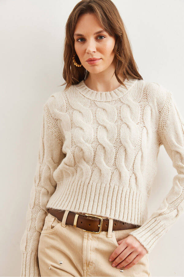 Women's Ecru Thick Cable Knit Sweater KZK-19000939 - 2
