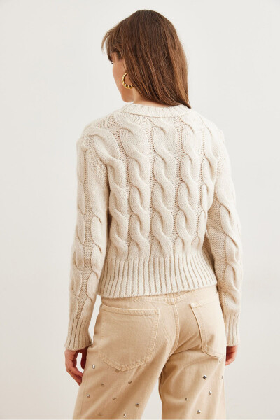 Women's Ecru Thick Cable Knit Sweater KZK-19000939 - 6