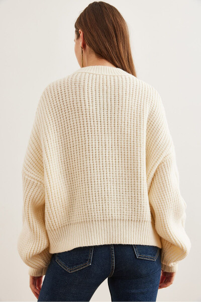 Women's Ecru Thick Hair Knitted Soft Textured CardiganKZK-19000902 - 8