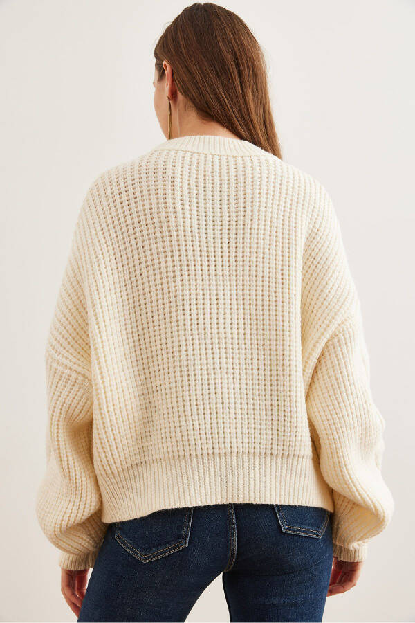 Women's Ecru Thick Hair Knitted Soft Textured CardiganKZK-19000902 - 8