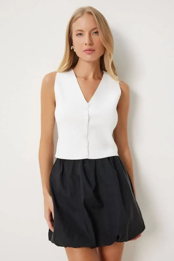 Women's Ecru V-Neck Knitted Vest PF00087 - 4