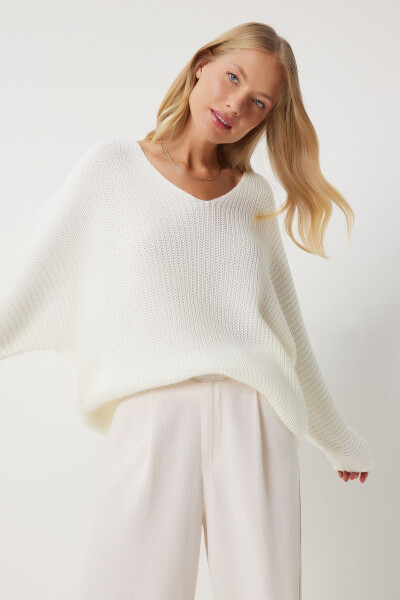 Women's Ecru V-Neck Selanik Knit Oversized Cardigan ZA00059 - HAPPINESS İSTANBUL (1)