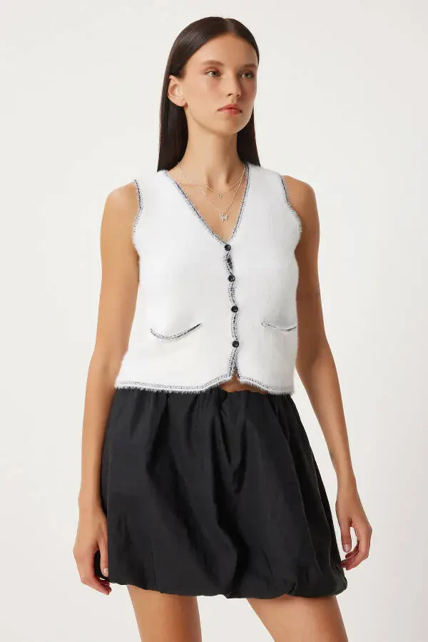 Women's Ecru V-Neck Shaggy Knit Vest YY00219 - 4