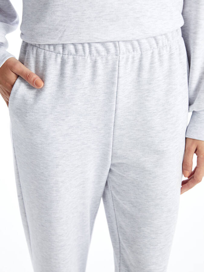 Women's Elastic Waist Plain Jogger Sweatpants - 13